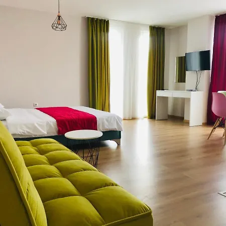 Colors Boutique ゲストハウス