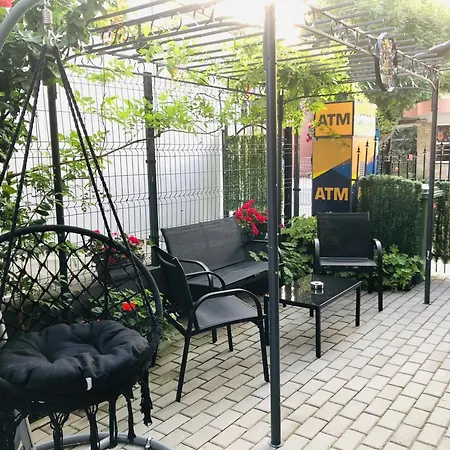 Colors Boutique ゲストハウス 4*