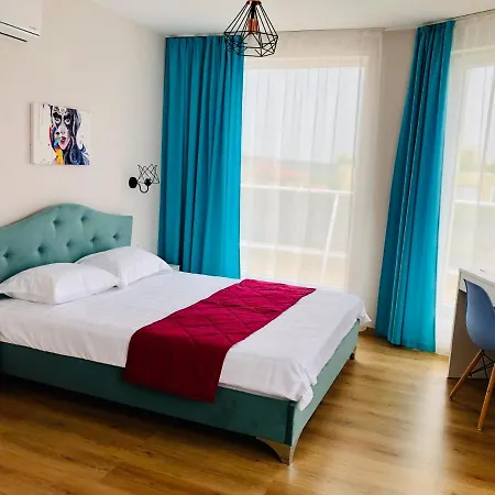 Konukevi Colors Boutique 4*