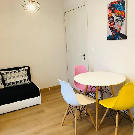 Colors Boutique Konukevi Obzor