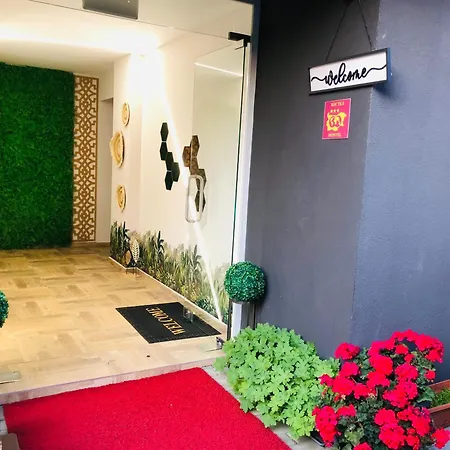 Konukevi Colors Boutique 4*
