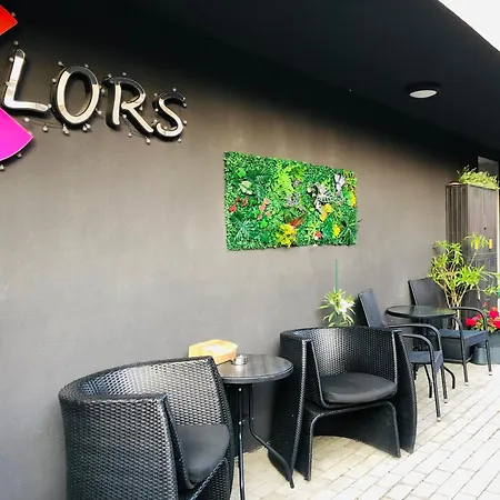 Konukevi Colors Boutique 4*